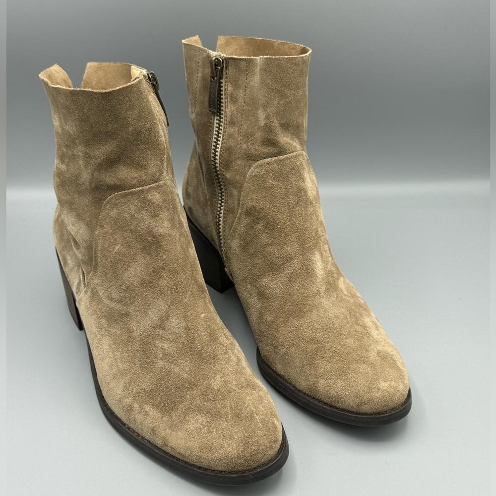 Paul Green Suzette antelope, soft suede Size 41/2 UK 7 US